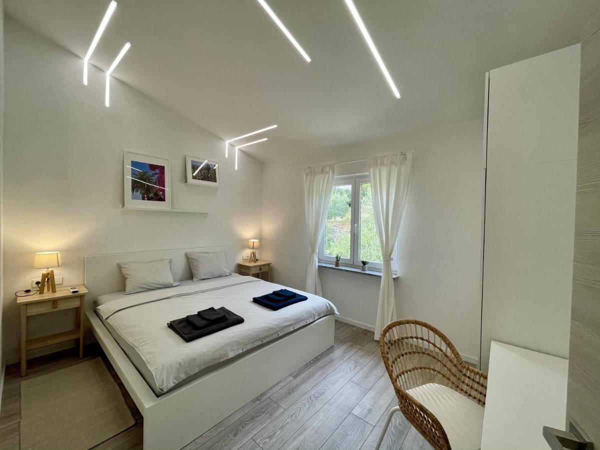 Lambda Holiday Apartments Jesenice  Extérieur photo