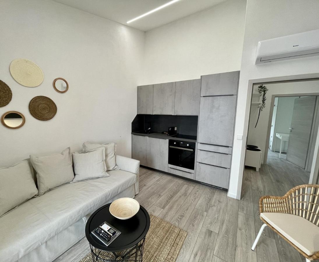 Lambda Holiday Apartments Jesenice  Extérieur photo