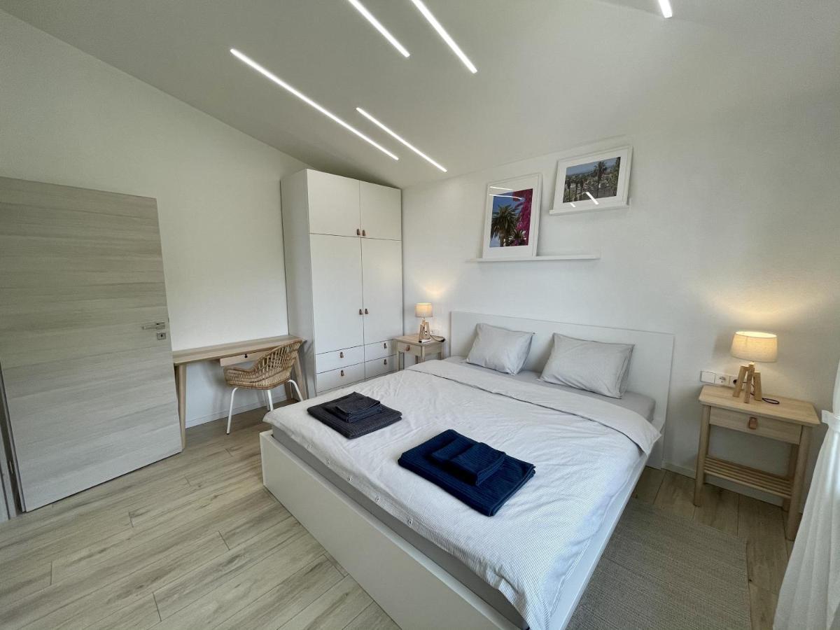 Lambda Holiday Apartments Jesenice  Extérieur photo