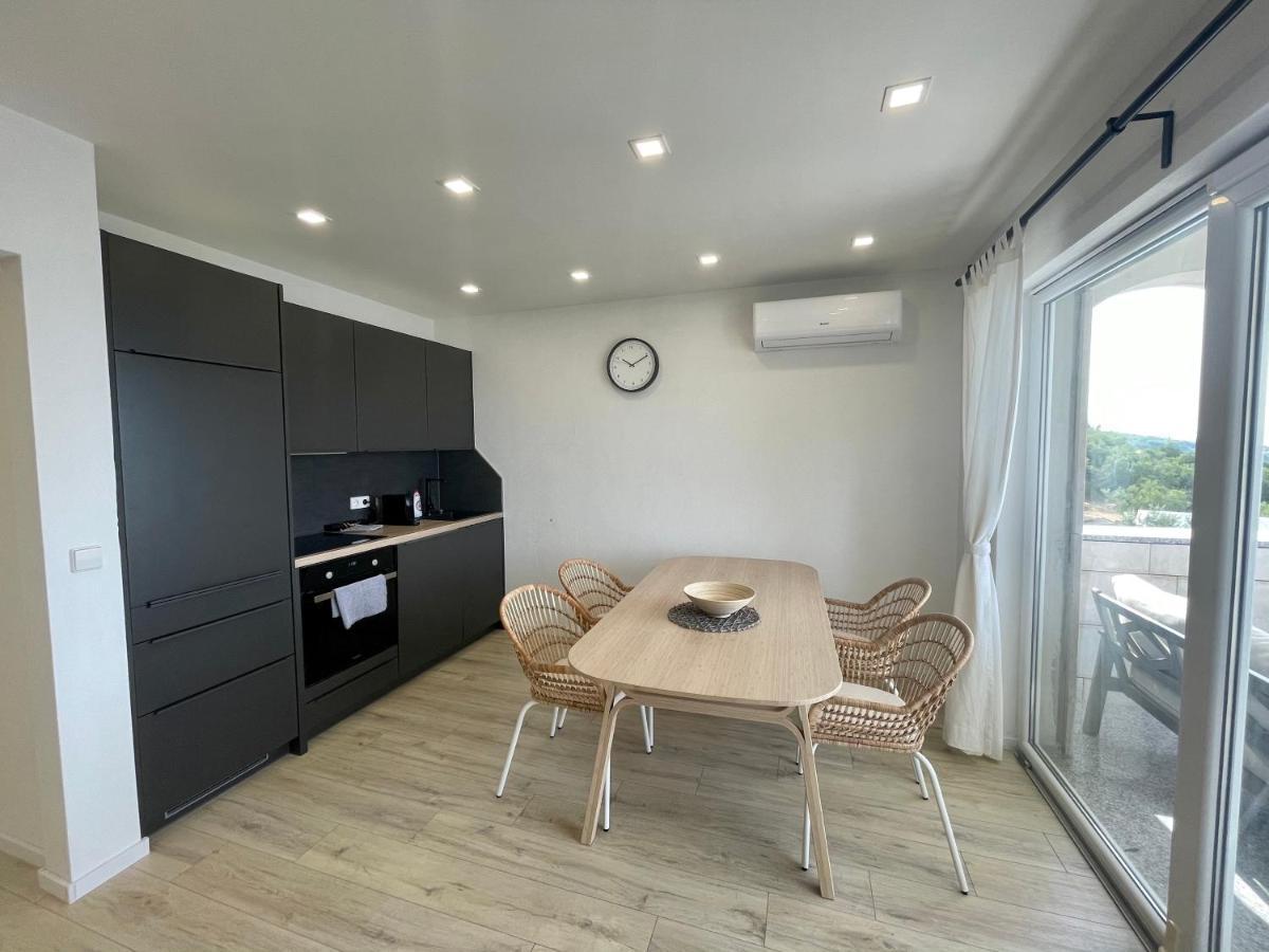 Lambda Holiday Apartments Jesenice  Extérieur photo