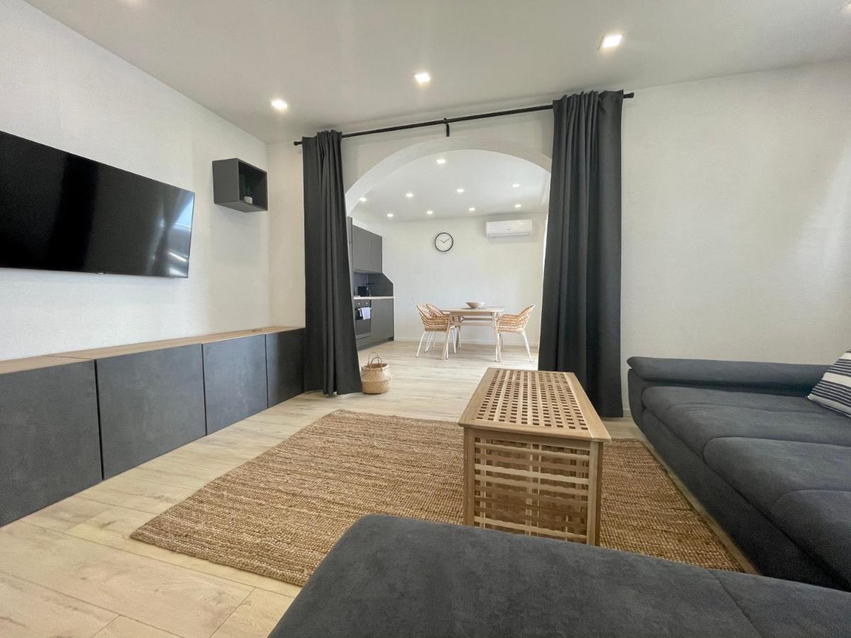 Lambda Holiday Apartments Jesenice  Extérieur photo